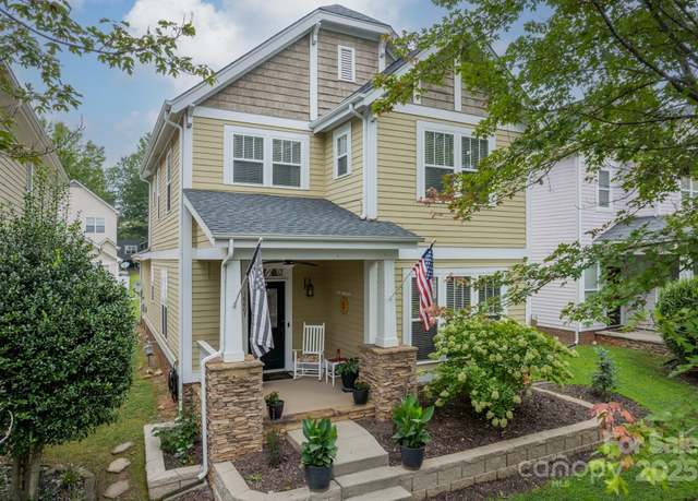 Property at 16607 Spruell St, Huntersville, NC 28078, 4 beds, 2.5 baths