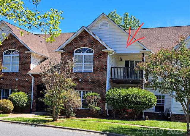 Property at 2527 Carya Pond Ln, Charlotte, NC 28212, 2 beds, 2 baths