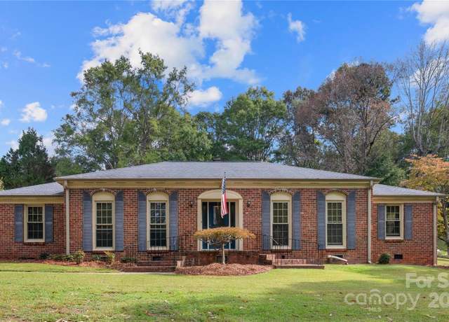 Property at 307 Glendale Rd, Union, SC 29379, 3 beds, 2 baths