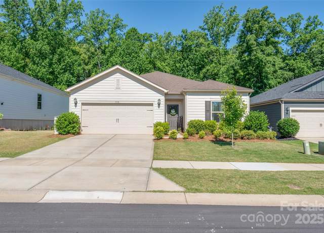 Property at 7530 Porrera St, Charlotte, NC 28214, 3 beds, 2 baths