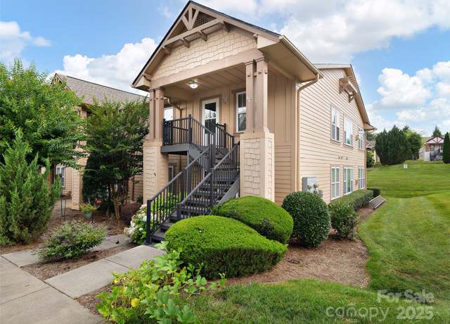 Property at 1906 Deermouse Way, Hendersonville, NC 28792, 2 beds, 2 baths