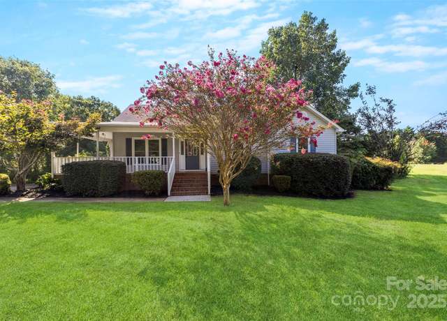 Property at 1419 Dove Landing Rd, York, SC 29745, 3 beds, 2 baths