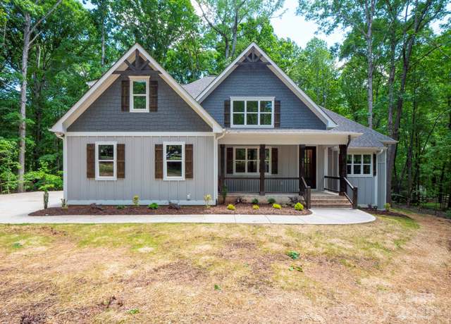 Property at 4607 Ferguson Cir, Waxhaw, NC 28173, 4 beds, 3 baths
