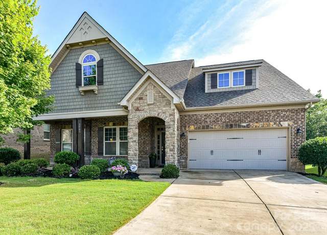 Property at 2005 Arbor Hills Dr, Indian Trail, NC 28079, 4 beds, 3 baths