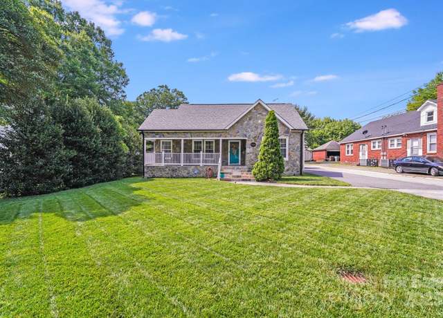Property at 1004 Venus St, Kannapolis, NC 28083, 3 beds, 2 baths