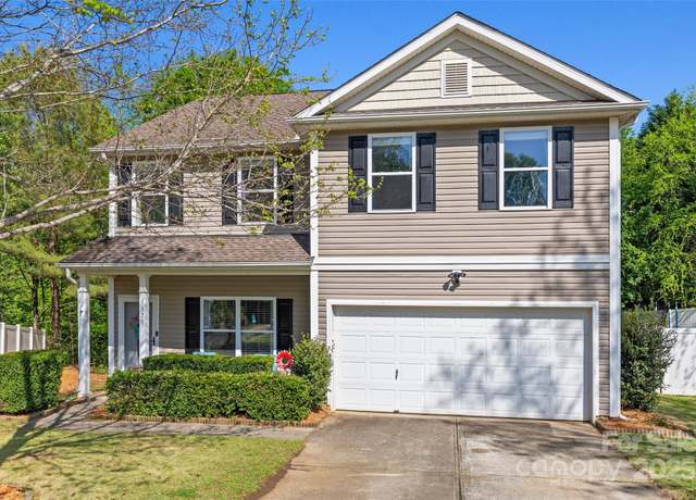 Property at 3970 Parkers Ferry Rd, Fort Mill, SC 29715, 4 beds, 2.5 baths