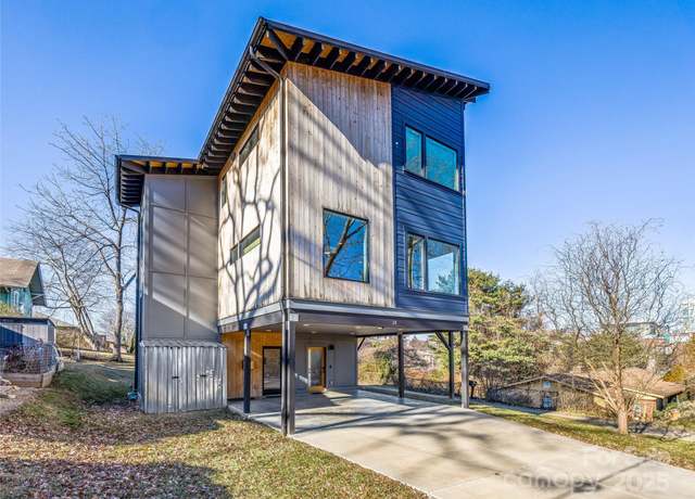 Property at 28 Edgehill Ave, Asheville, NC 28801, 3 beds, 3 baths