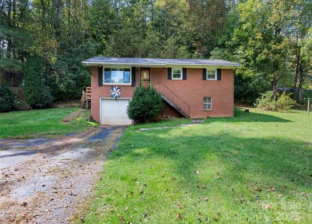 Property at 72 Edwards Cove Rd, Waynesville, NC 28786, 3 beds, 2 baths