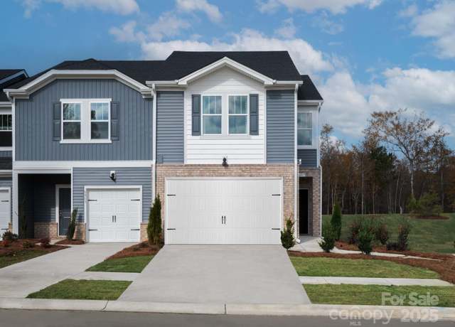 Property at 1726 Braemar Village Dr, Monroe, NC 28110, 3 beds, 2.5 baths