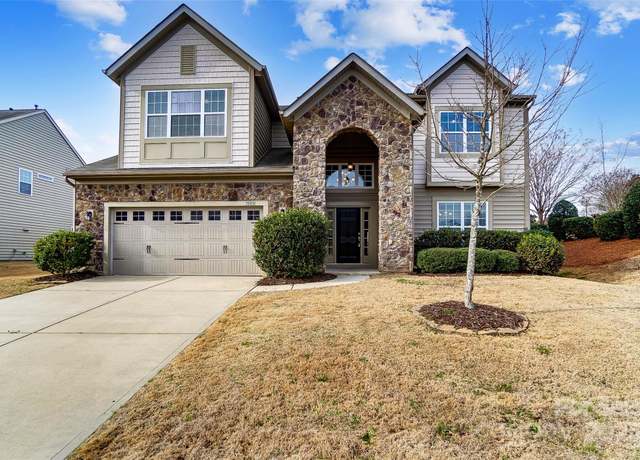 Property at 15031 Brannock Hills Dr, Charlotte, NC 28278, 4 beds, 3 baths