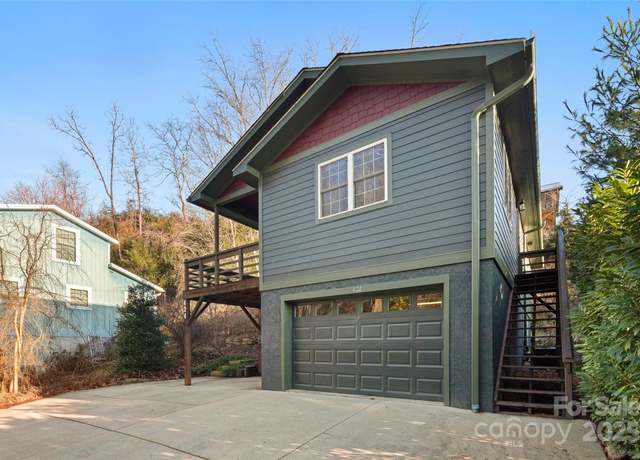 Property at 424 State St, Asheville, NC 28806, 3 beds, 3 baths