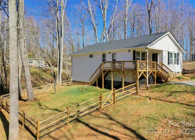 Property at 16 Spring St, Candler, NC 28715, 3 beds, 2 baths