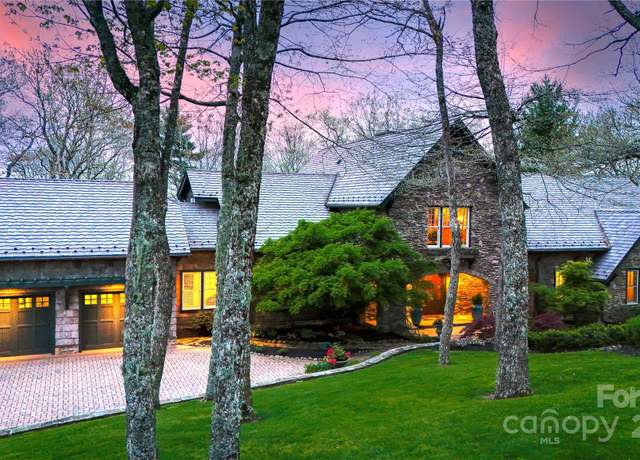 Property at 205 W Indrio Rd, Blowing Rock, NC 28605, 5 beds, 6.5 baths