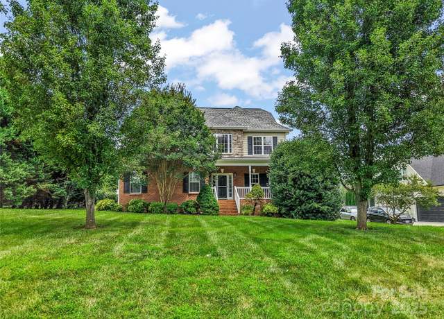 Property at 127 Arbor Hill Ave, Mocksville, NC 27028, 4 beds, 3.5 baths
