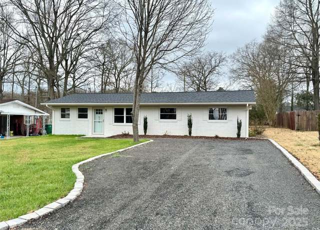 Property at 529 Catalina Dr, Albemarle, NC 28001, 3 beds, 2 baths