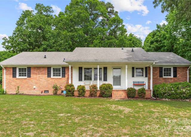 Property at 115 K M Murphy Rd, Gastonia, NC 28056, 3 beds, 1.5 baths