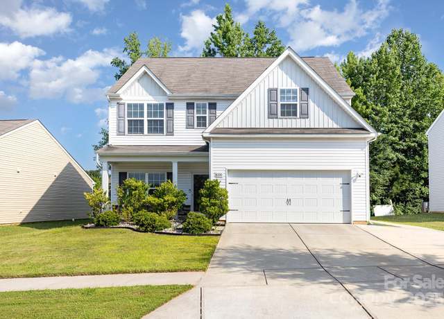 Property at 8330 Kneller St, Charlotte, NC 28215, 4 beds, 2.5 baths