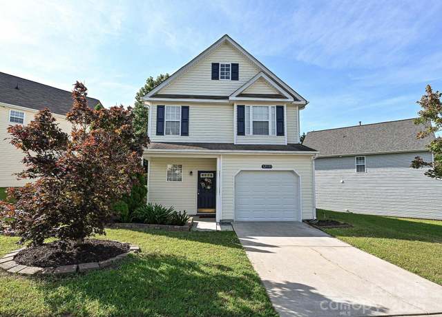 Property at 12131 Honor Guard Ave, Charlotte, NC 28277, 2 beds, 2.5 baths