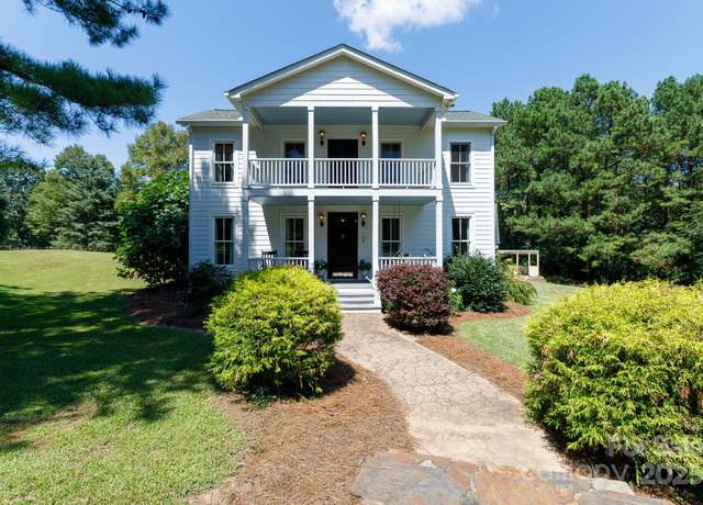 Property at 5092 Matthews Simril Rd, Rock Hill, SC 29732, 4 beds, 4.5 baths