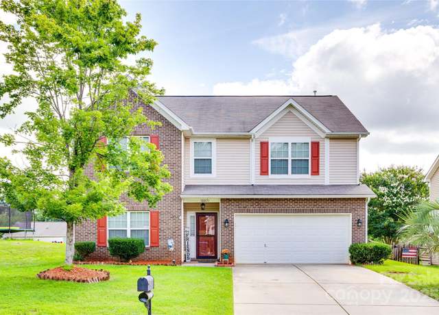 Property at 10071 Highland Creek Cir, Indian Land, SC 29707, 5 beds, 3 baths