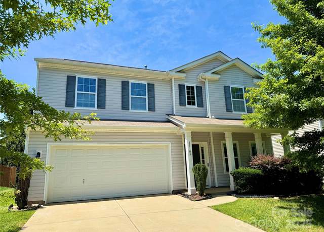 Property at 11109 Pond Valley Ct, Charlotte, NC 28269, 4 beds, 3.5 baths