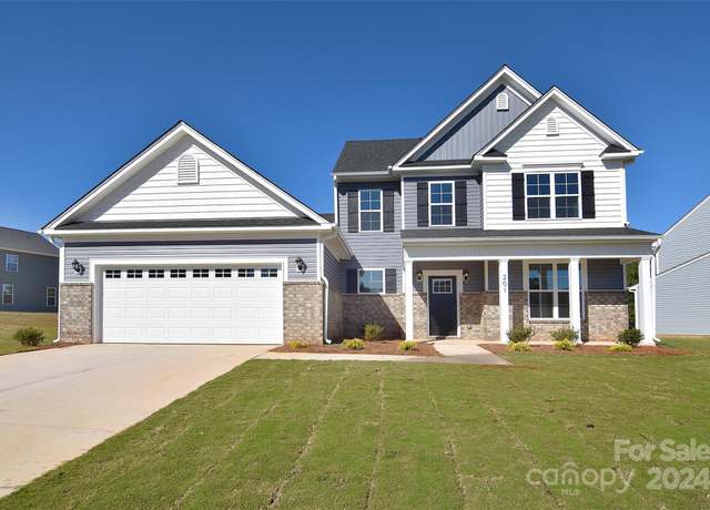 Property at 201 Wedge View Way, Statesville, NC 28677, 4 beds, 2.5 baths