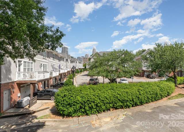 Property at 216 S Clarkson St Unit E, Charlotte, NC 28202, 2 beds, 1.5 baths