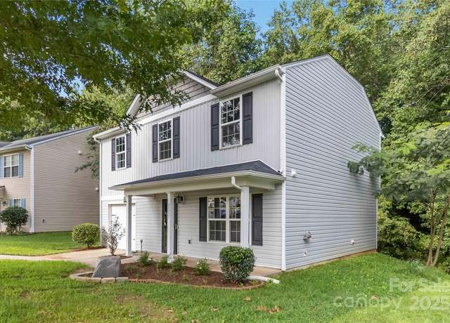 Property at 2557 Mulberry Pond Dr, Charlotte, NC 28208, 3 beds, 2.5 baths