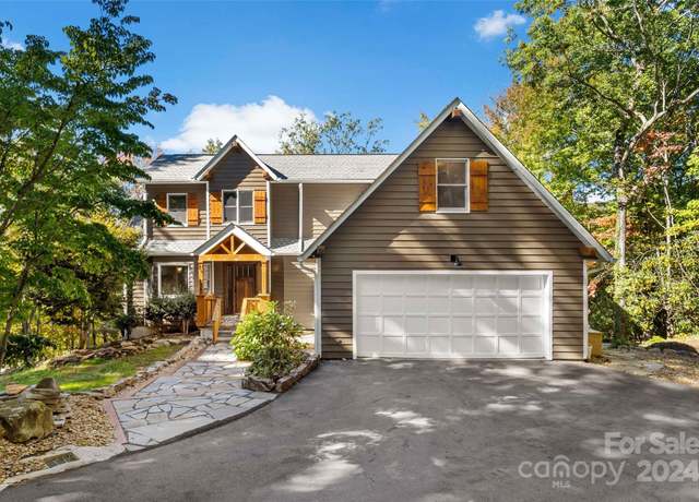 Property at 8 Tree Top Pl, Black Mountain, NC 28711, 5 beds, 3.5 baths