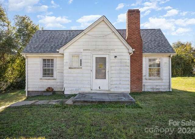 Property at 130 E Branch Ave, Shelby, NC 28152, 3 beds, 1 bath
