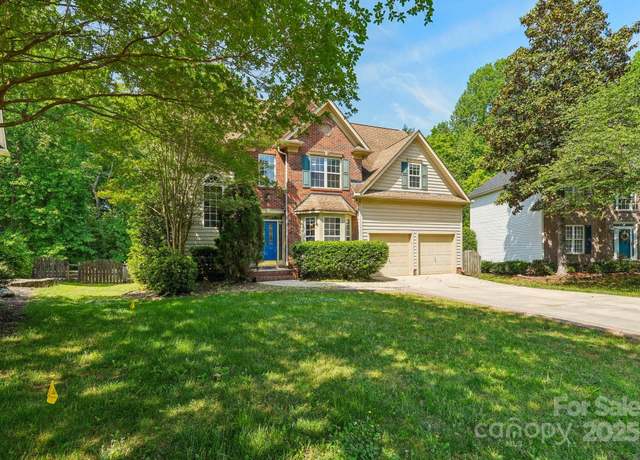 Property at 10316 Willingham Rd, Huntersville, NC 28078, 4 beds, 2.5 baths