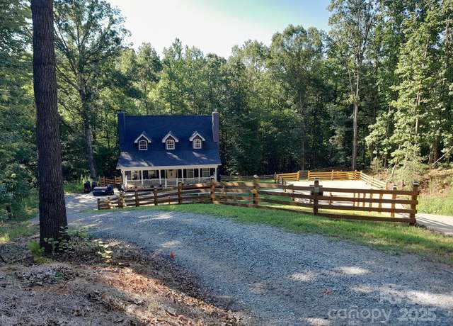 Property at 239 Old Lion Rd, Statesville, NC 28625, 3 beds, 2.5 baths