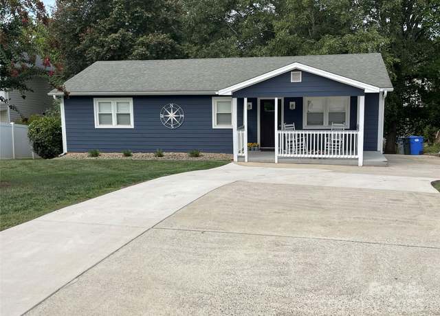 Property at 132 Marina Ln, Mooresville, NC 28117, 3 beds, 2 baths