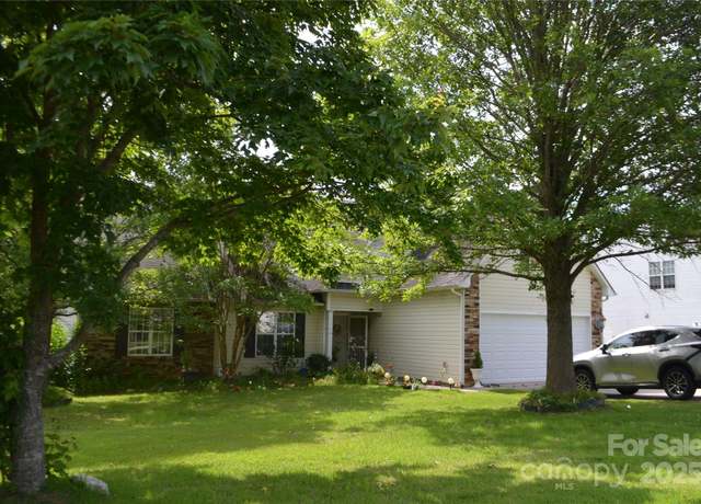 Property at 3136 Blueberry Dr, Monroe, NC 28110, 4 beds, 2 baths