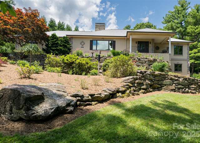 Property at 649 Rickel Dr, Hendersonville, NC 28739, 3 beds, 3 baths