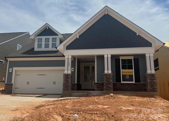 Property at 121 N Prestwick Way #43, Mooresville, NC 28115, 4 beds, 3 baths