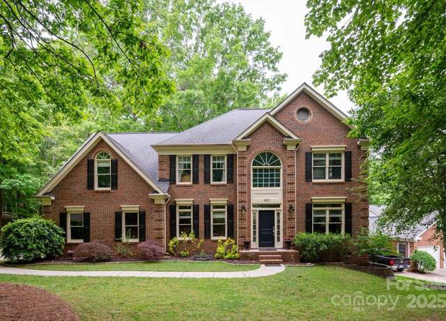 Property at 8227 Lansford Rd, Charlotte, NC 28277, 5 beds, 2.5 baths