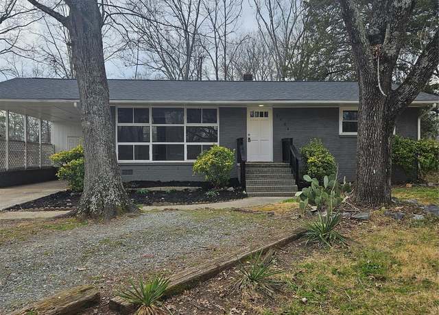 Property at 1064 S Stonewall Ave, Rock Hill, SC 29732, 3 beds, 1 bath