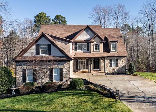 Property at 394 Stonecliff Ln, Clover, SC 29710, 4 beds, 4.5 baths