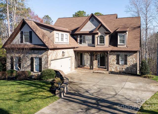 Property at 394 Stonecliff Ln, Clover, SC 29710, 4 beds, 4.5 baths