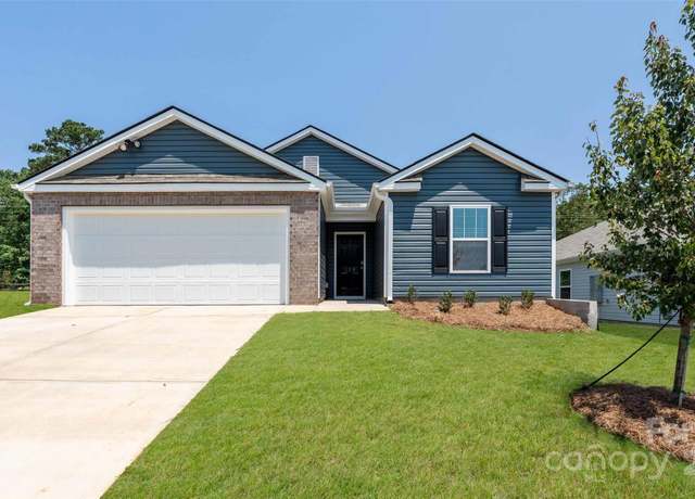 Property at 10 Callie River Ct, Clyde, NC 28721, 3 beds, 2 baths