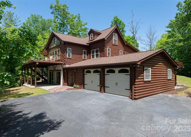 Property at 2117 Deep Woods Dr, Hendersonville, NC 28739, 3 beds, 3.5 baths