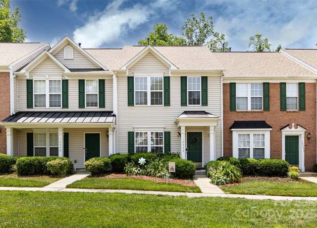 Property at 12328 Jessica Pl, Charlotte, NC 28269, 2 beds, 2.5 baths