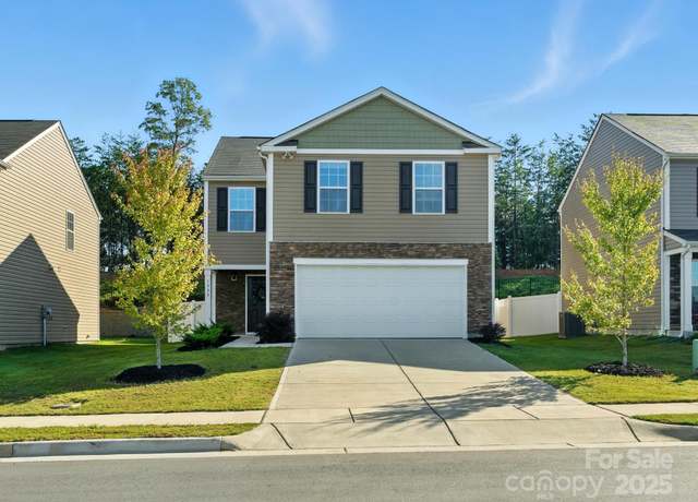 Property at 1333 Mifflin Ln, Dallas, NC 28034, 4 beds, 2.5 baths