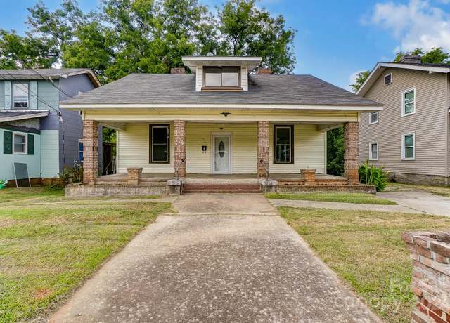 Property at 430 Dave Lyle Blvd, Rock Hill, SC 29730, 4 beds, 1 bath