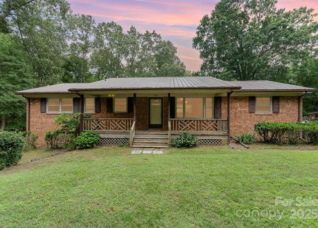 Property at 4700 Raven Dr, Climax, NC 27233, 4 beds, 1.5 baths