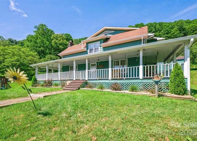 Property at 31 Bailey Mathes Farm Ln, Newland, NC 28657, 4 beds, 3.5 baths