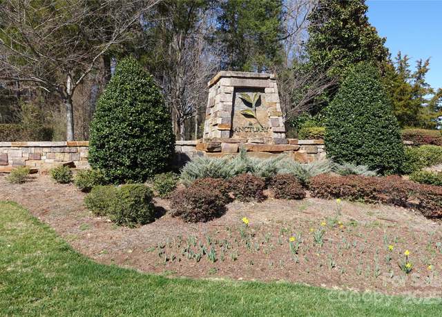 Property at 14427 Roe Buck Meadow Ln, Charlotte, NC 28278