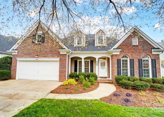 Property at 1509 Burning Lantern Ln, Kannapolis, NC 28081, 4 beds, 2 baths