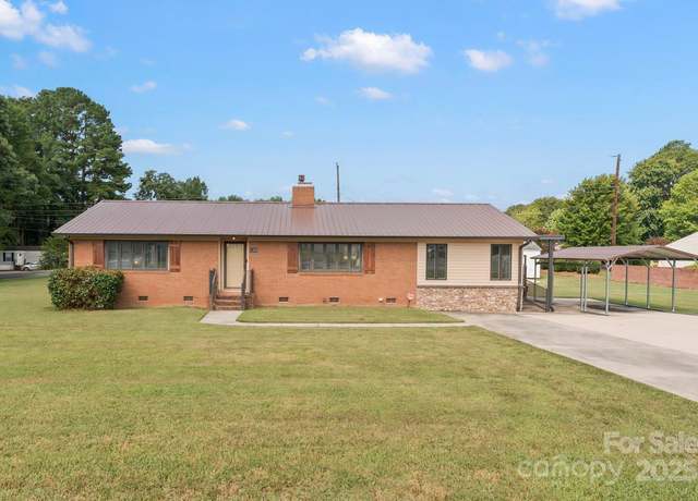 Property at 128 Killian Farm Rd, Stanley, NC 28164, 2 beds, 1.5 baths